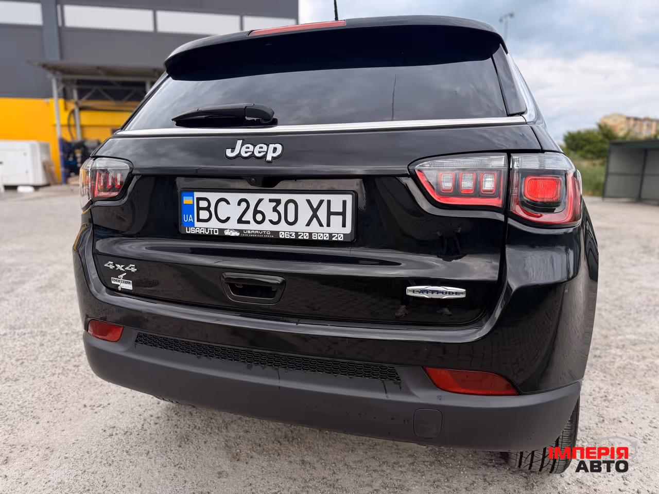 Jeep Compass - фото 2