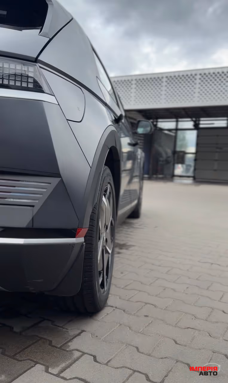 Hyundai IONIQ 5 - фото 3