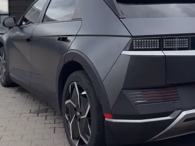 Hyundai IONIQ 5 - фото 4