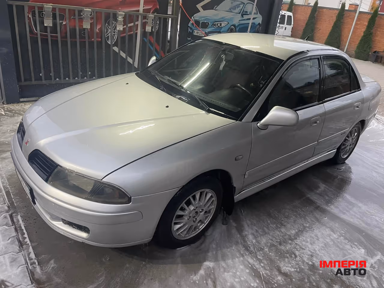 Mitsubishi Carisma - фото 2