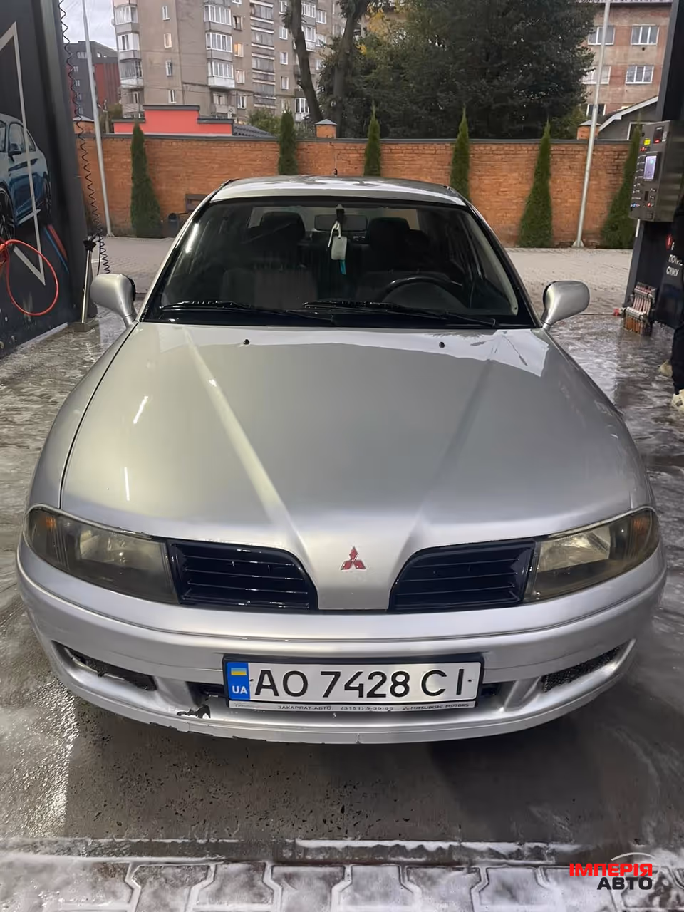 Mitsubishi Carisma - фото 1