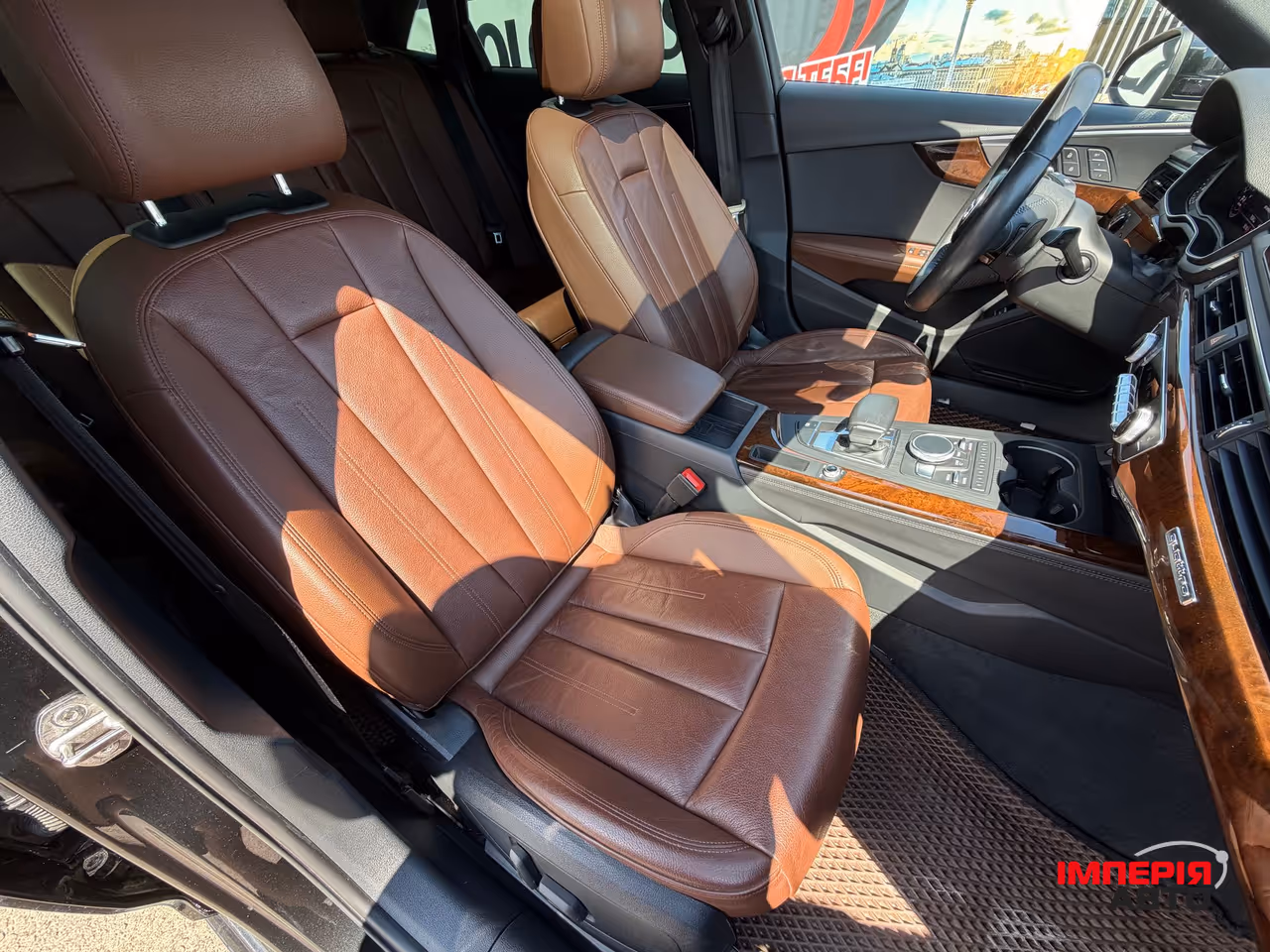 Audi A4 - фото 22