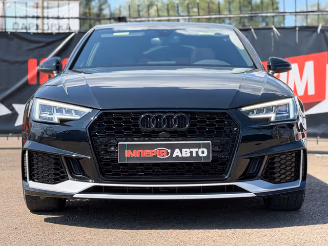 Audi A4 - фото 2