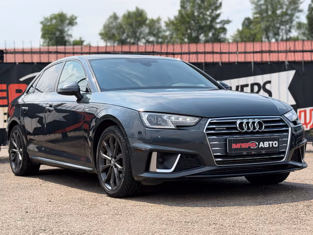 Audi A4 - фото 3