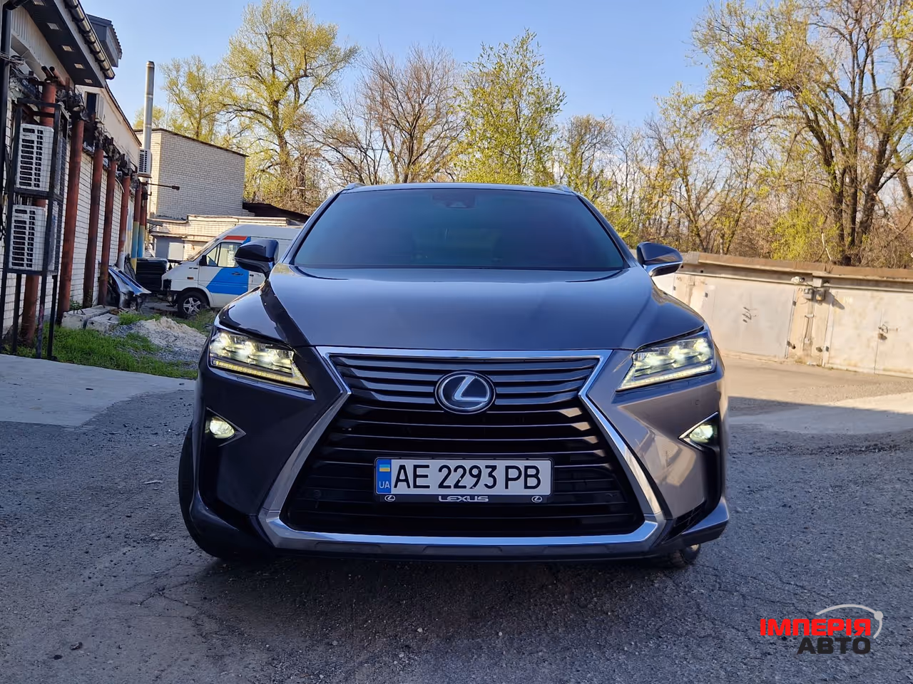 Lexus RX - фото 2