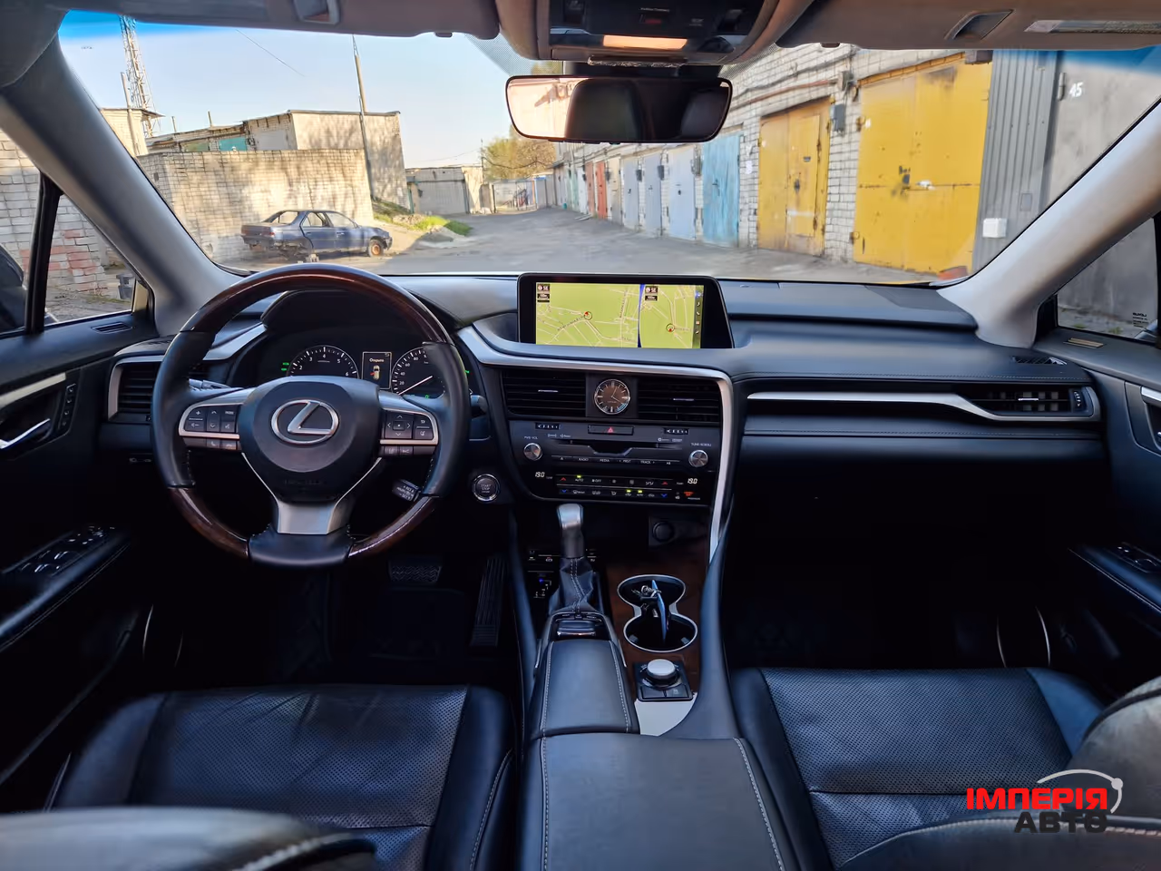 Lexus RX - фото 31