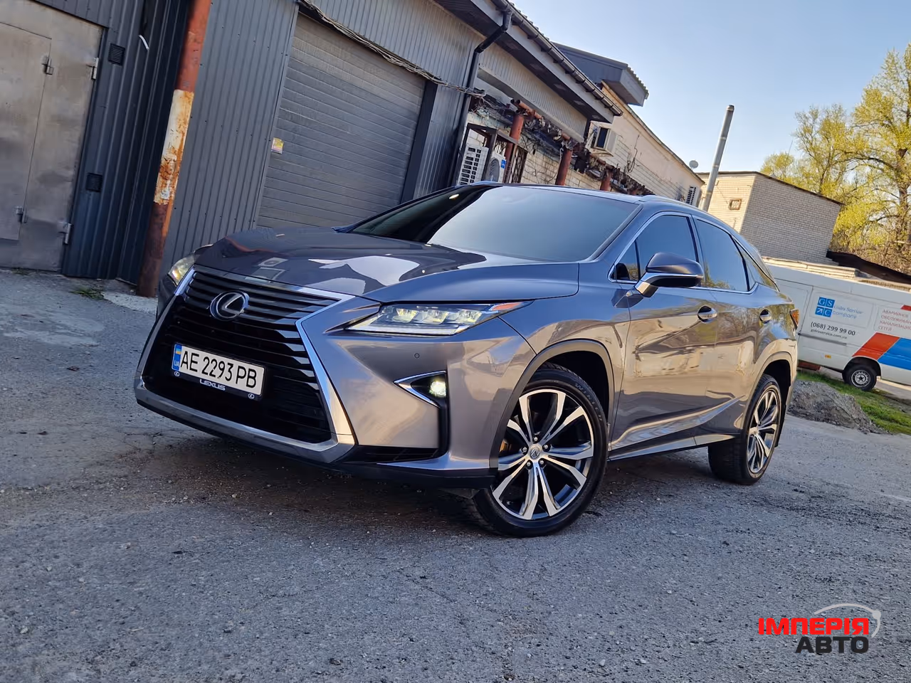 Lexus RX - фото 1