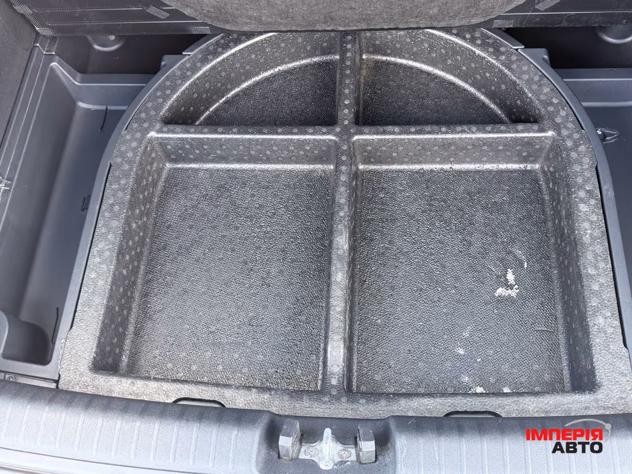 Kia Niro - фото 18