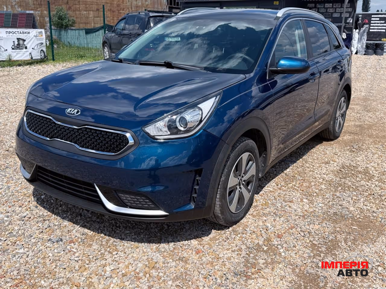 Kia Niro - фото 1