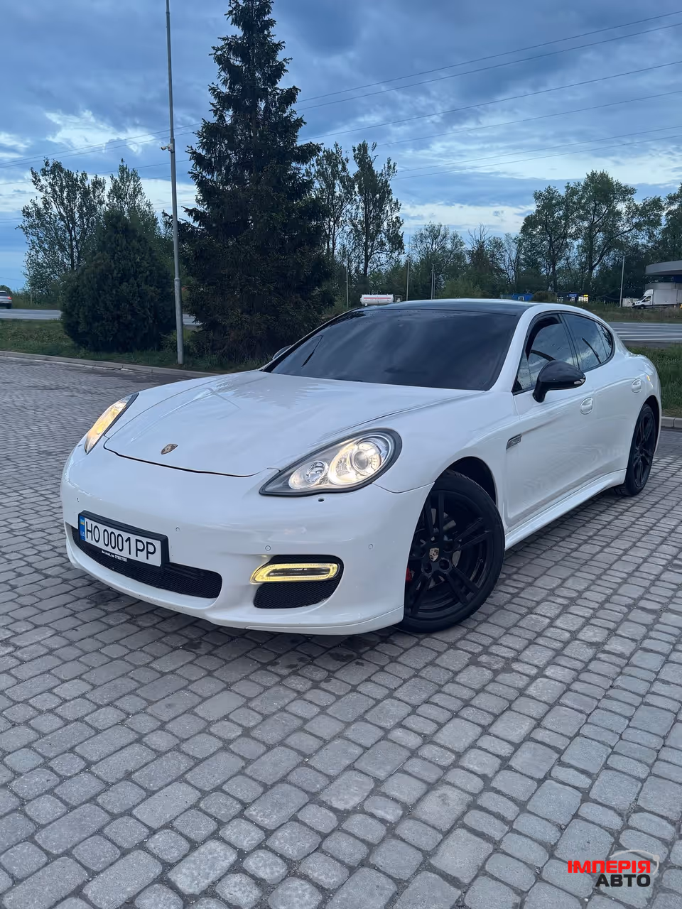 Porsche Panamera - фото 2