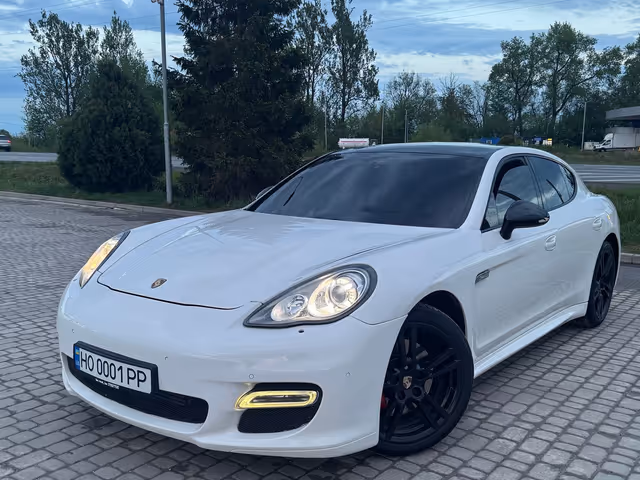 Porsche Panamera - фото 2