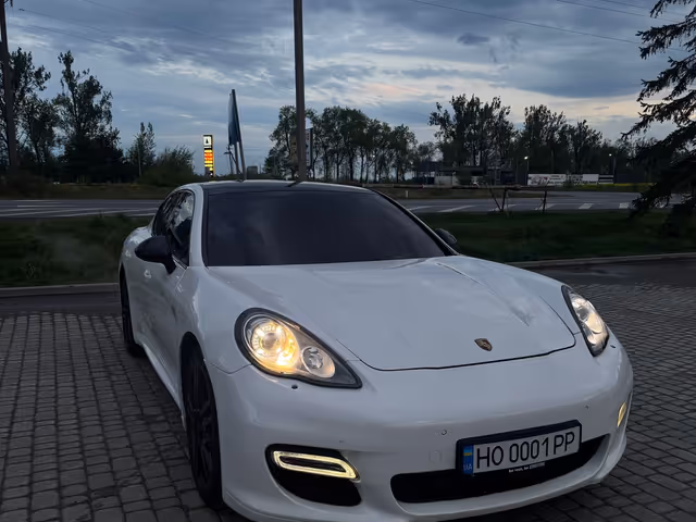 Porsche Panamera - фото 5