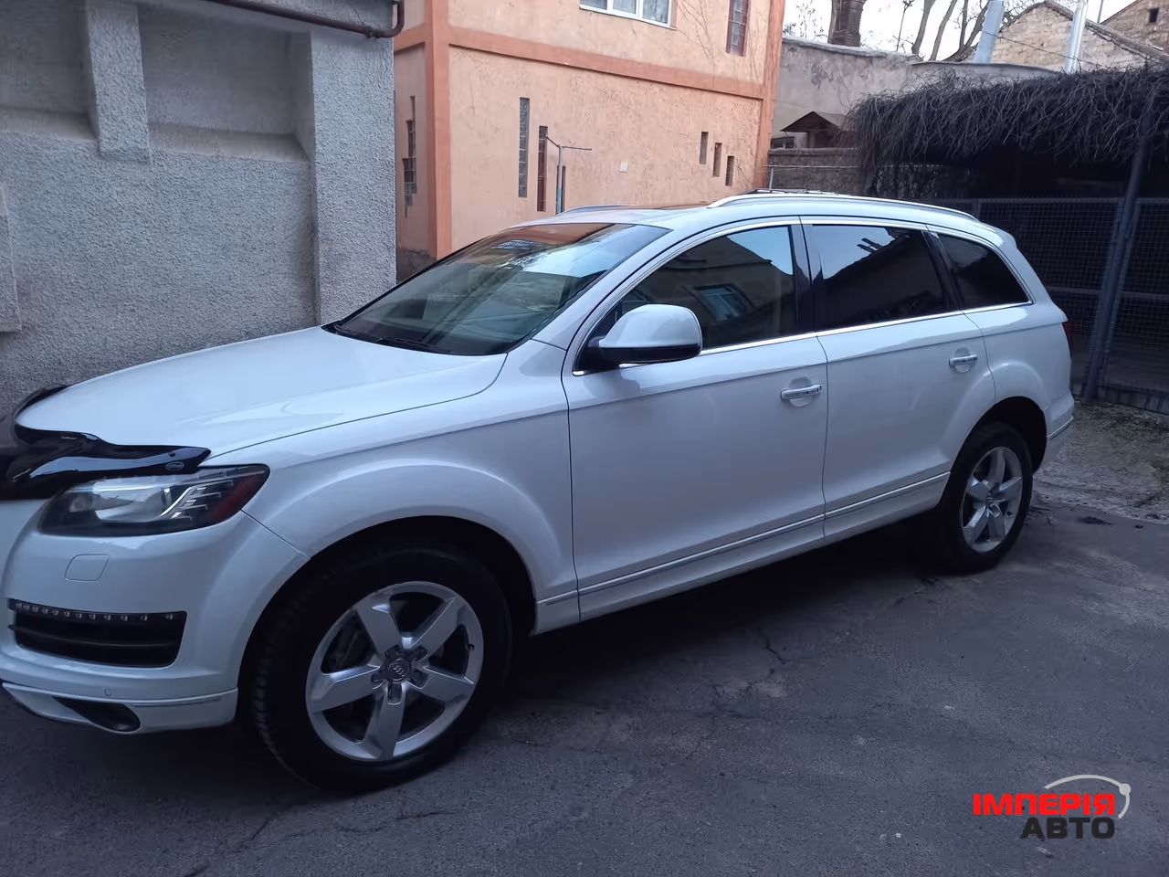 Audi Q7 - фото 2