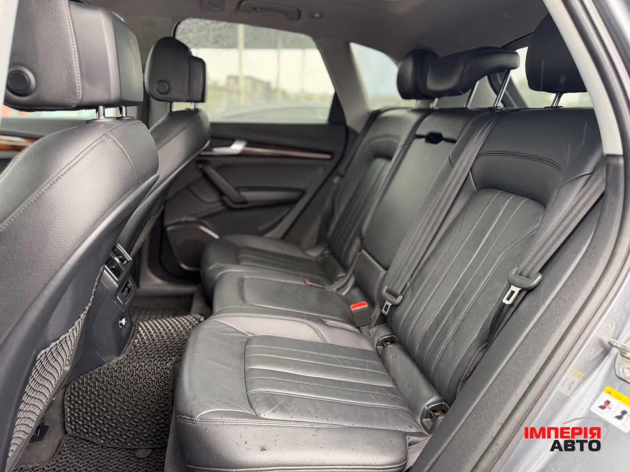Audi Q5 - фото 7