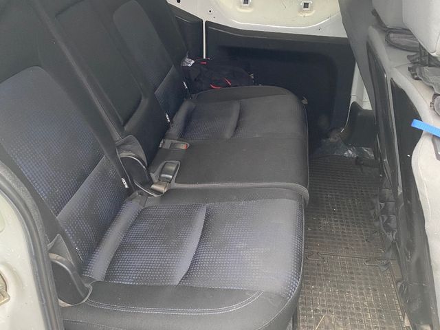 Peugeot Partner - фото 4