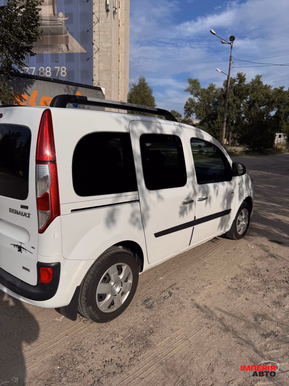 Renault Kangoo - фото 15