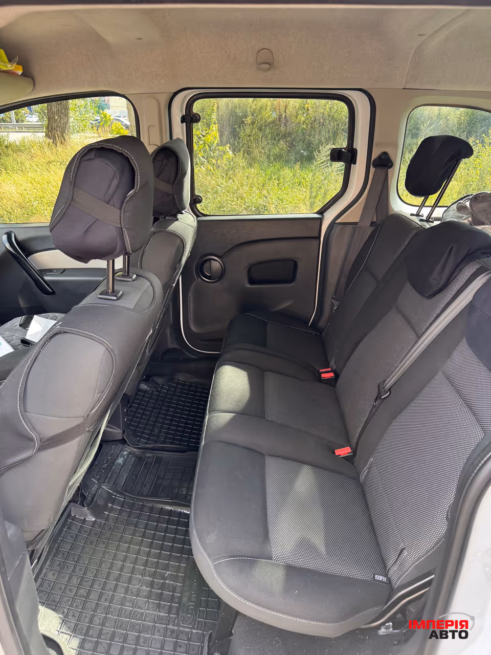 Renault Kangoo - фото 12