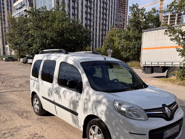 Renault Kangoo - фото 1