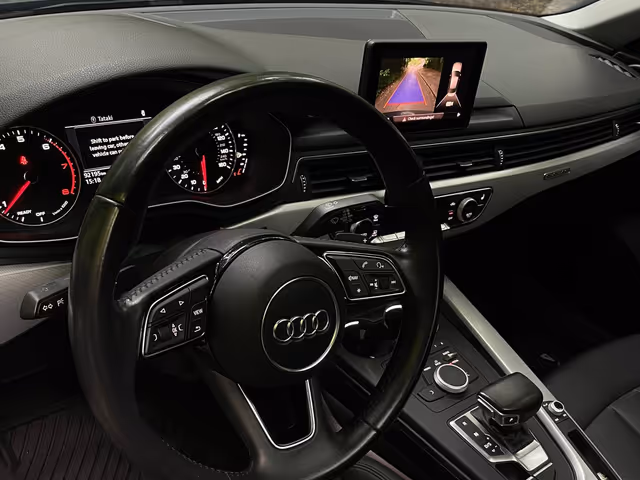 Audi A4 - фото 3