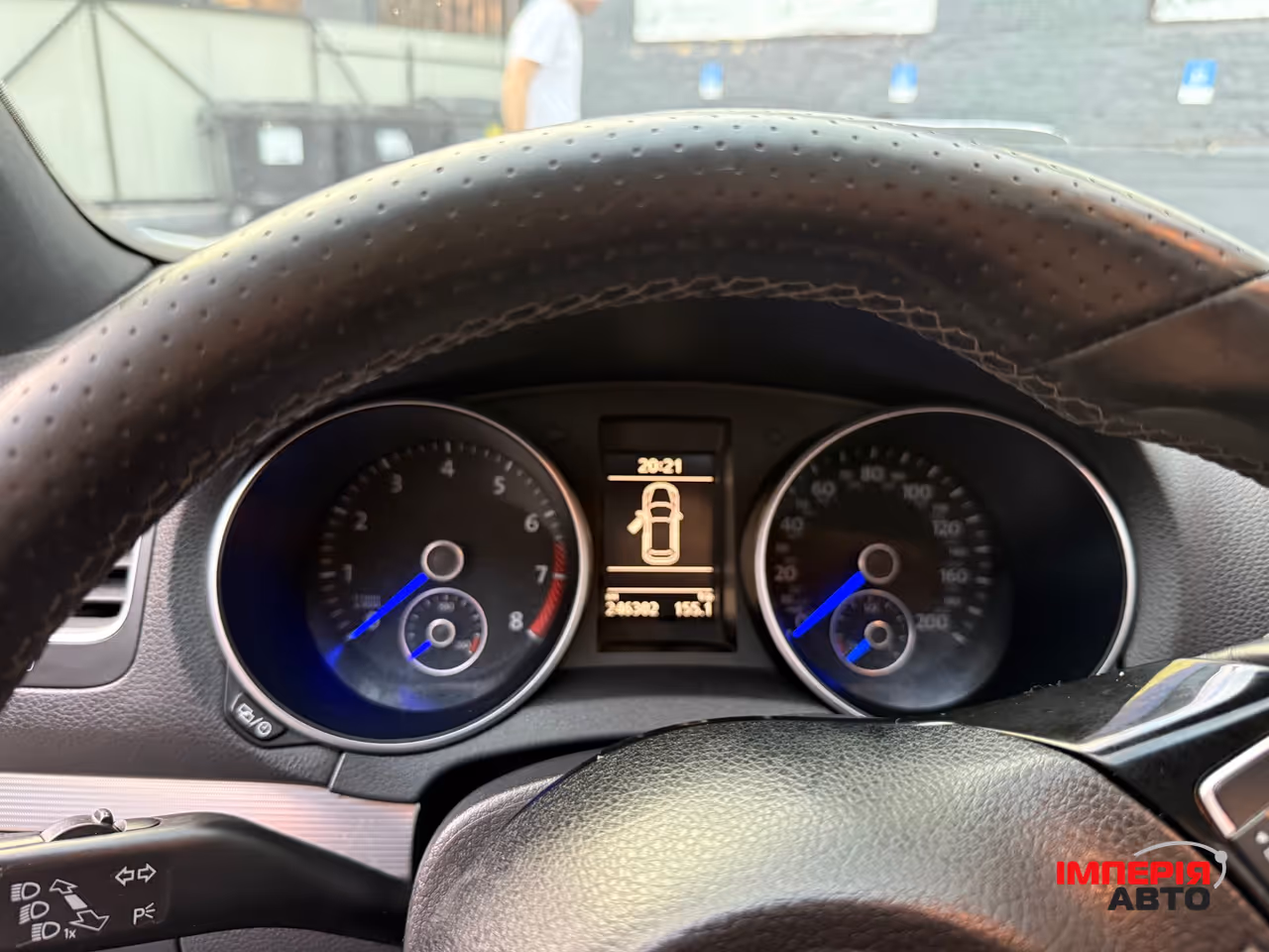 Volkswagen Golf R - фото 13