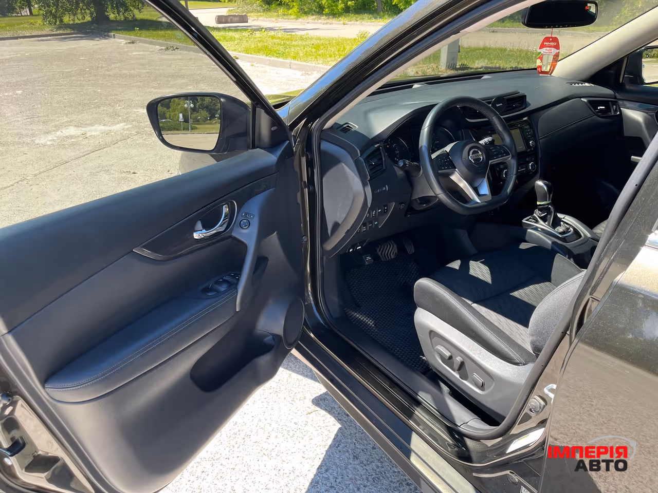 Nissan Rogue - фото 9