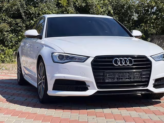 Audi A6 - фото 1