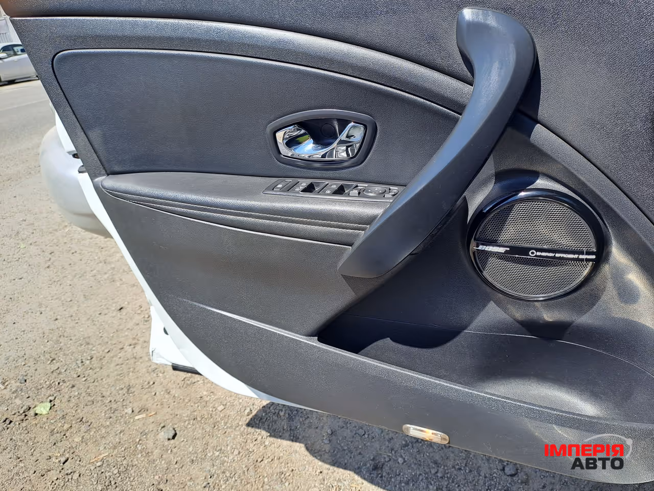 Renault Megane - фото 9