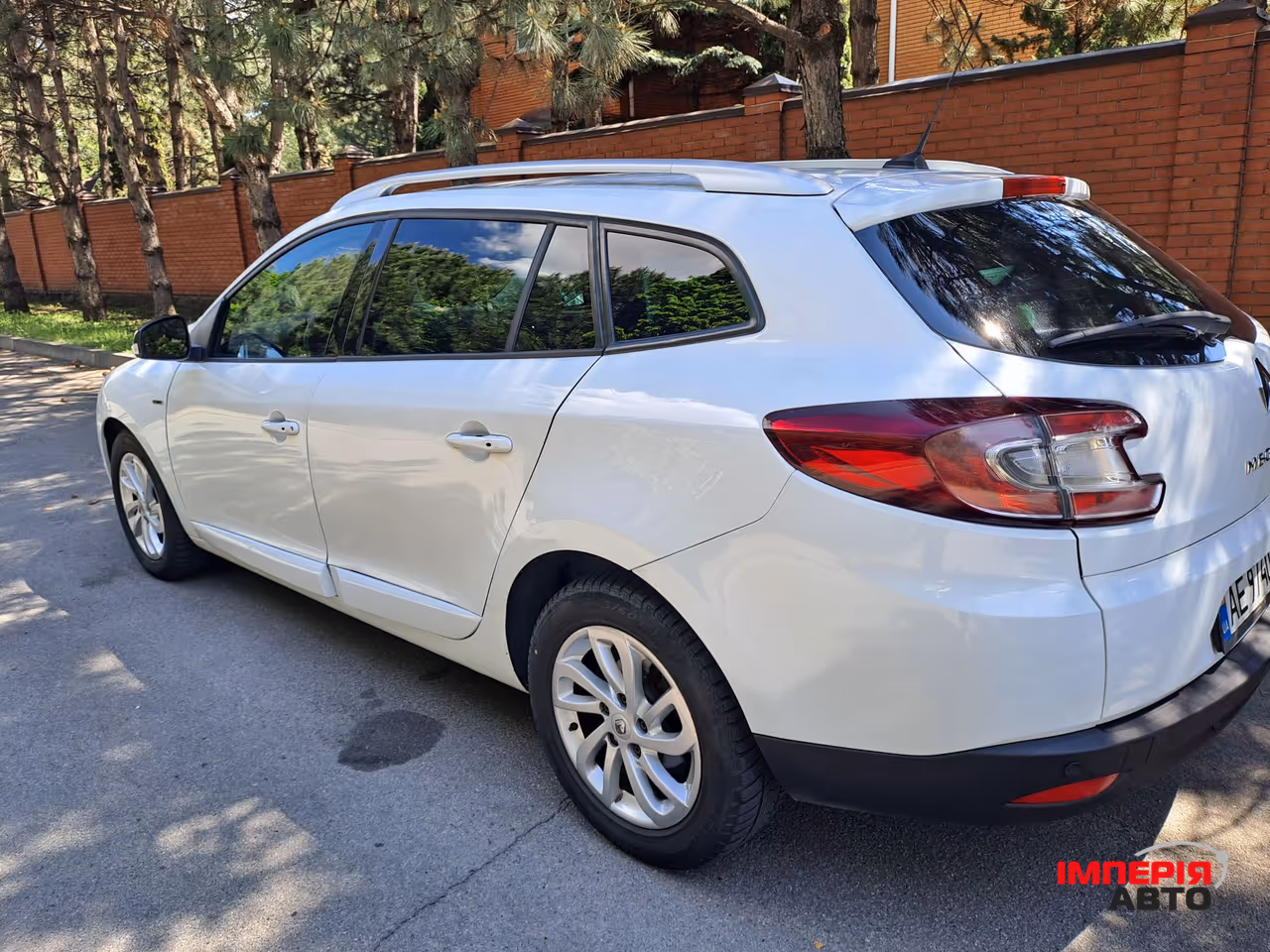 Renault Megane - фото 2