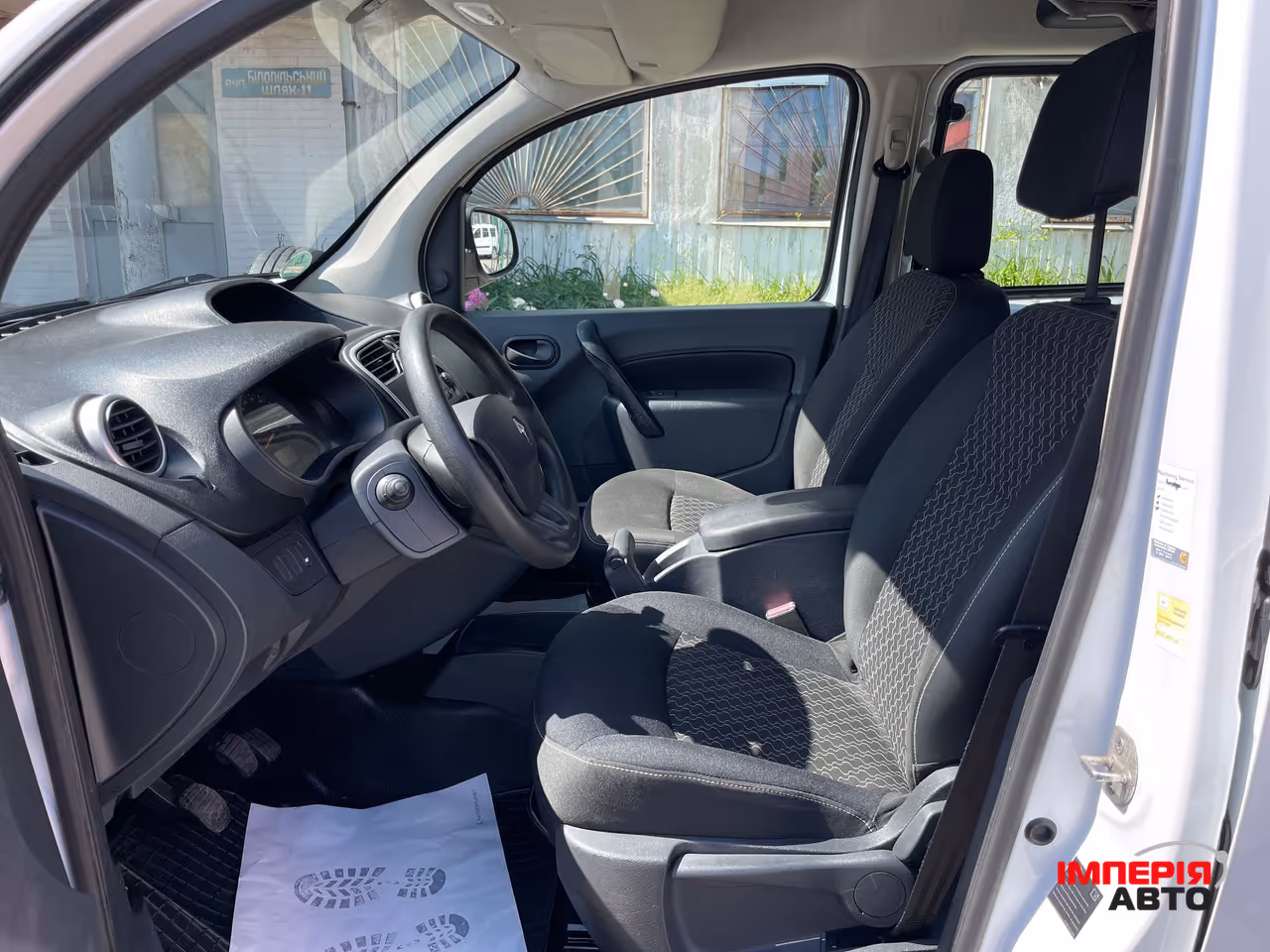 Renault Kangoo - фото 17