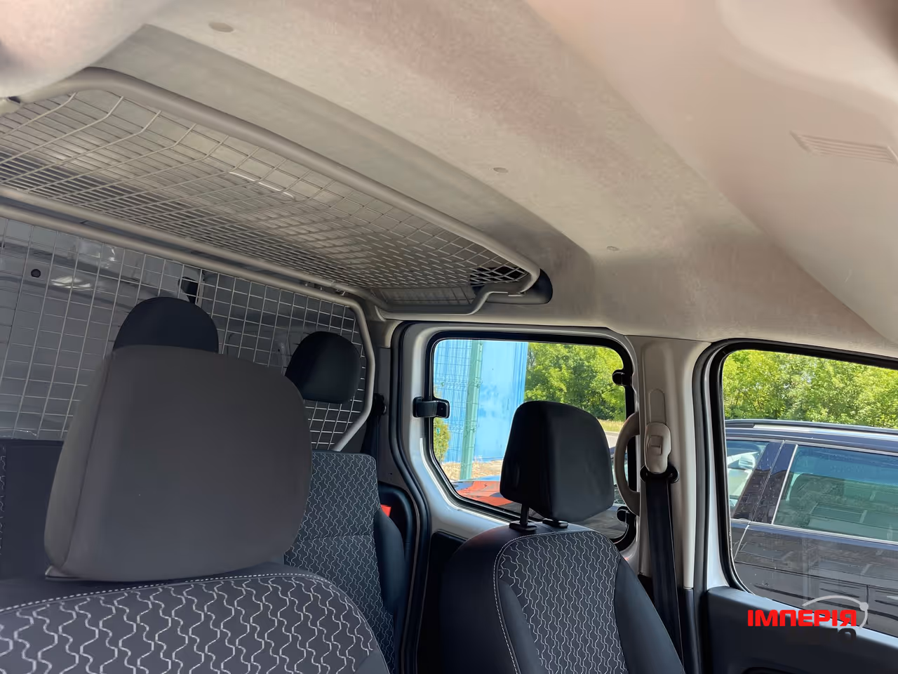 Renault Kangoo - фото 48