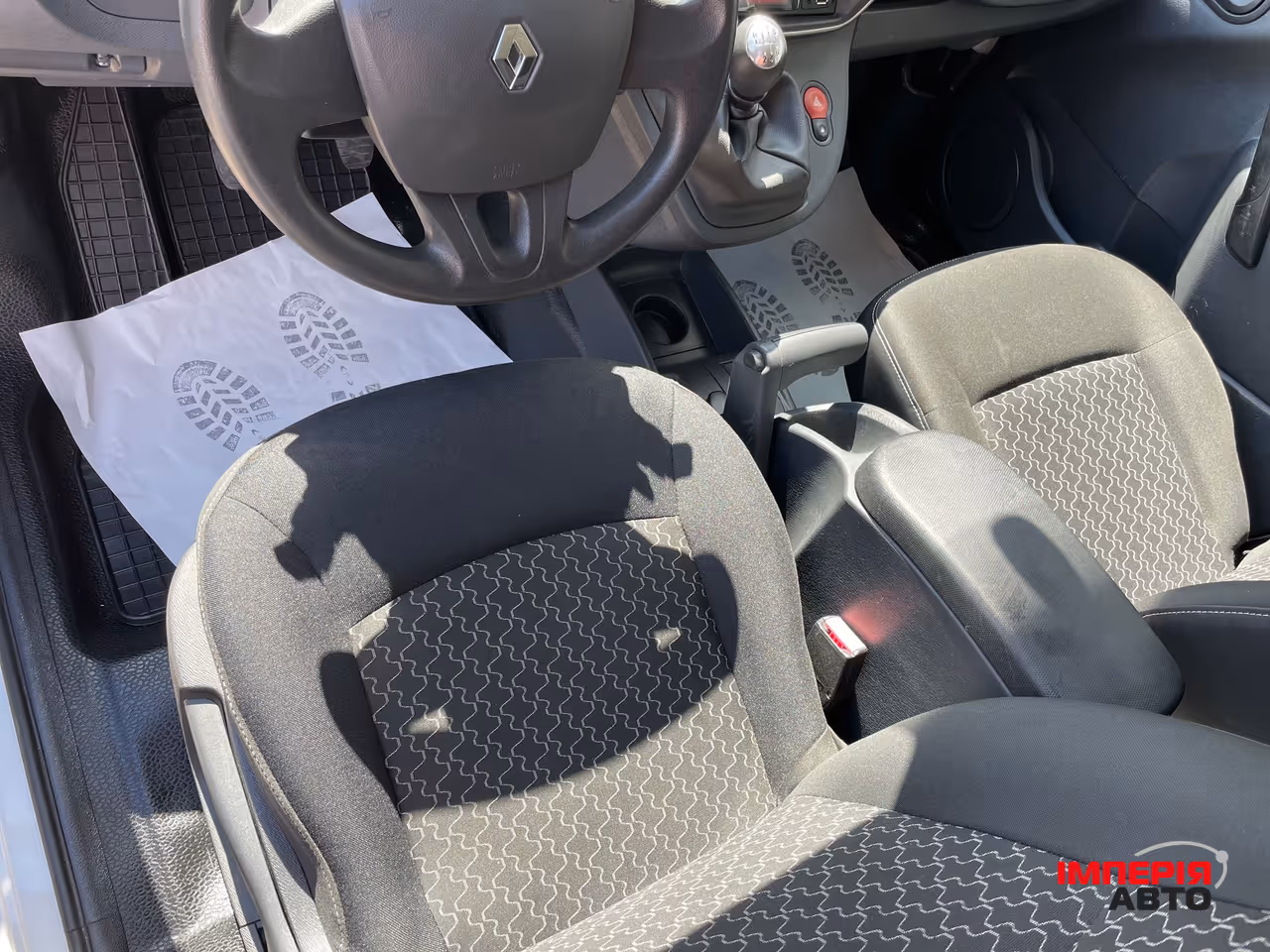 Renault Kangoo - фото 19