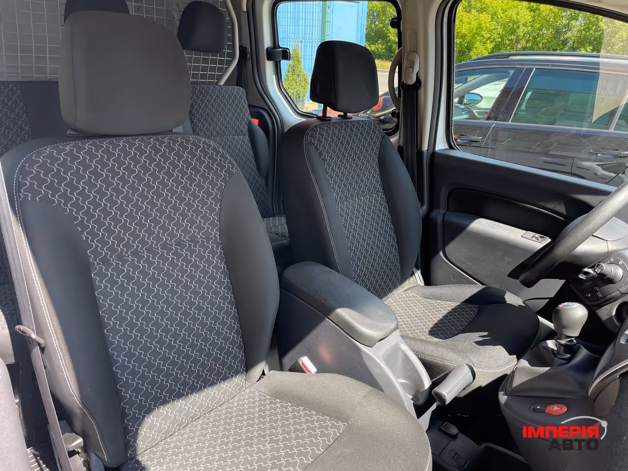 Renault Kangoo - фото 45