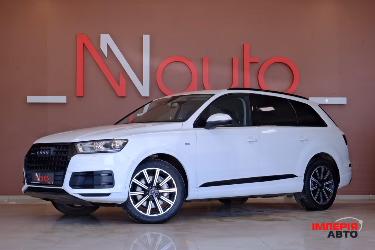 Audi Q7 - фото 1
