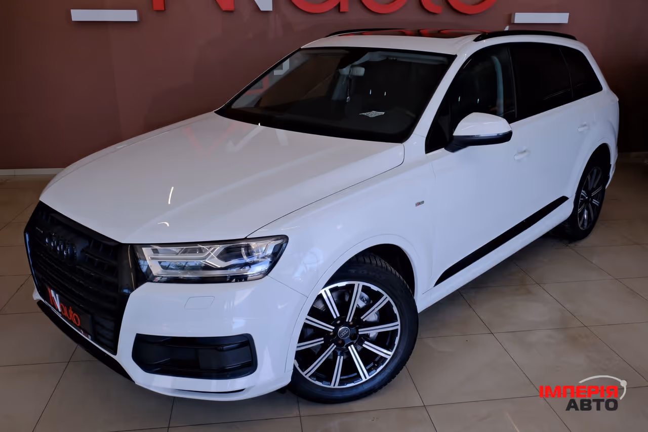 Audi Q7 - фото 2