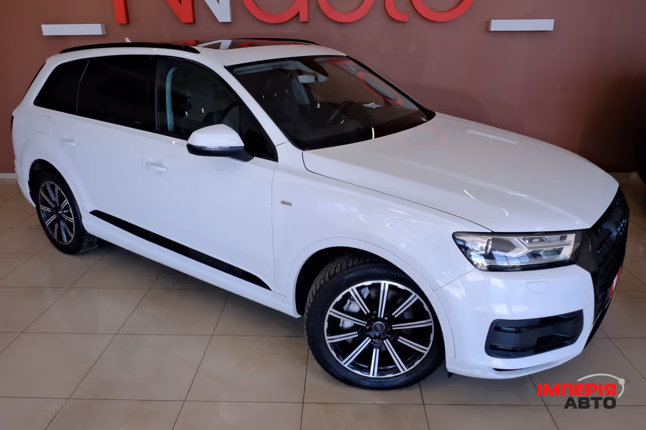 Audi Q7 - фото 4