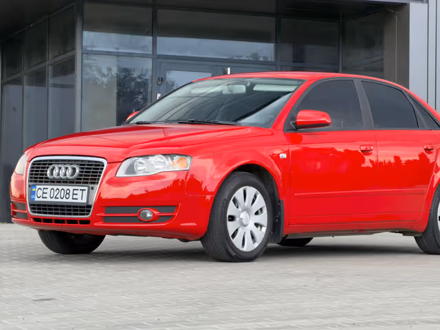 Audi A4 - фото 3
