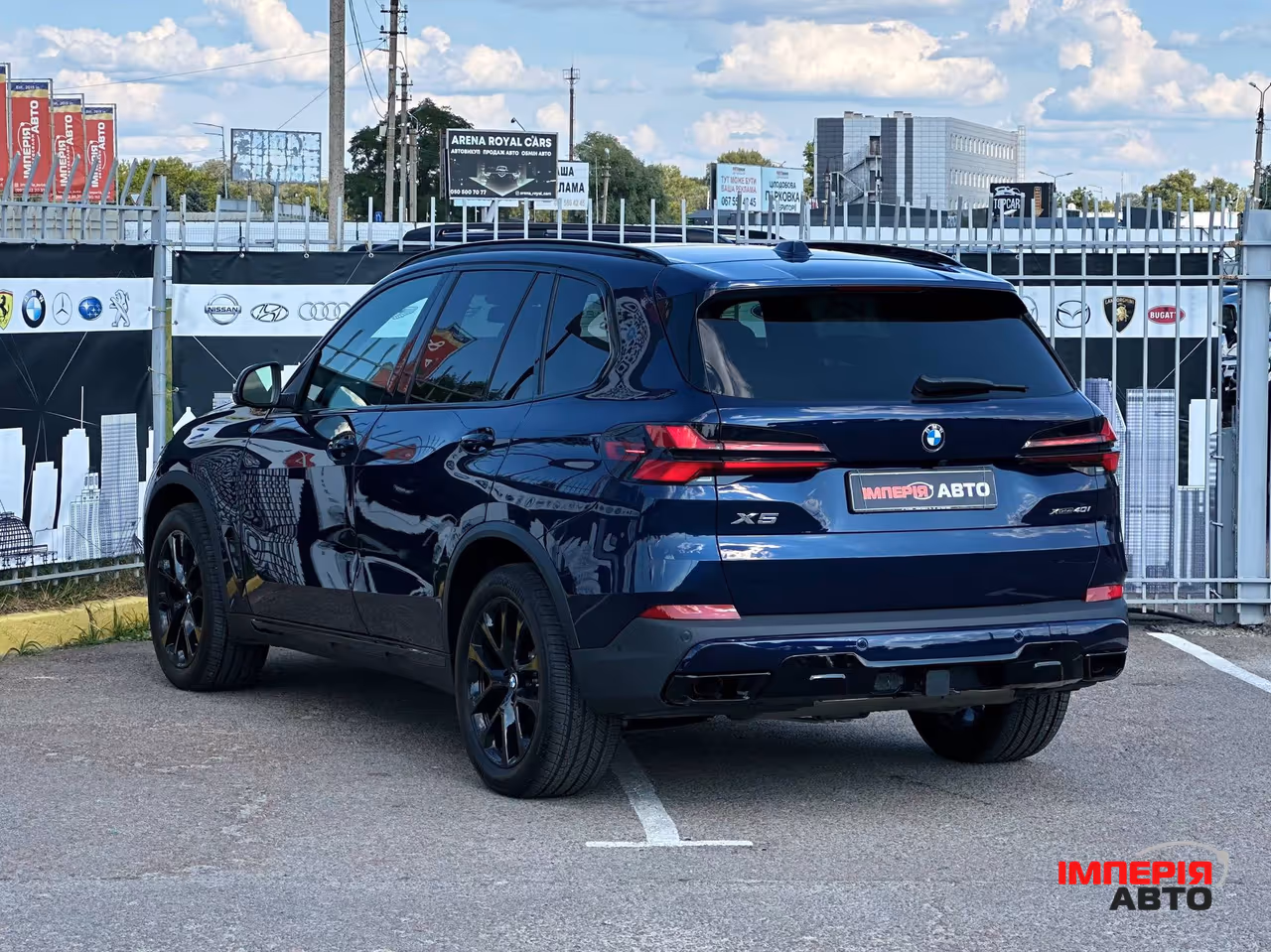 BMW X5 - фото 6