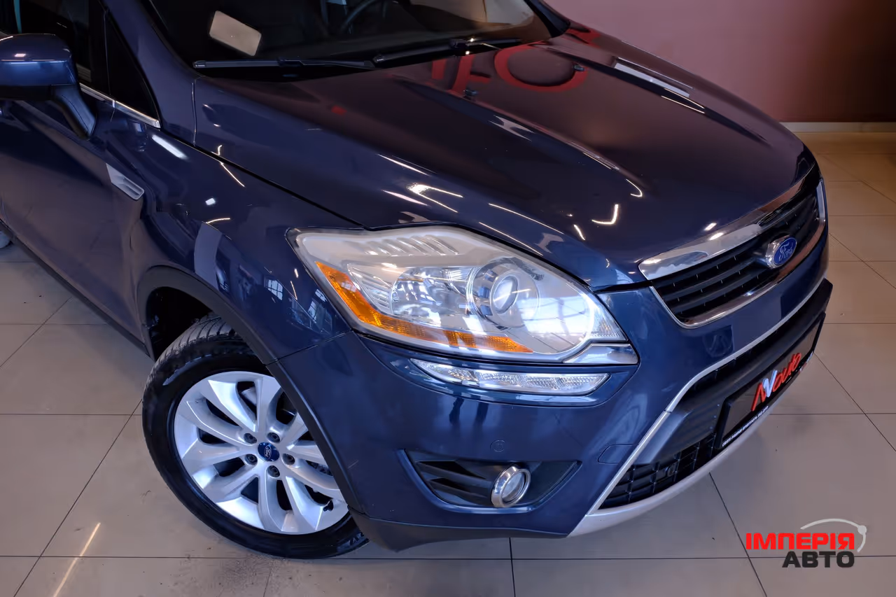 Ford Kuga - фото 3