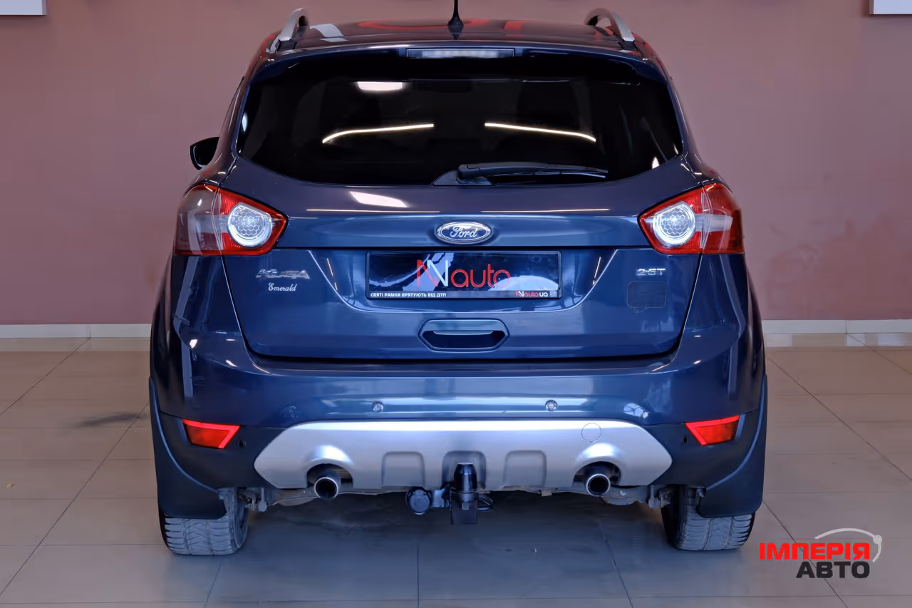 Ford Kuga - фото 6