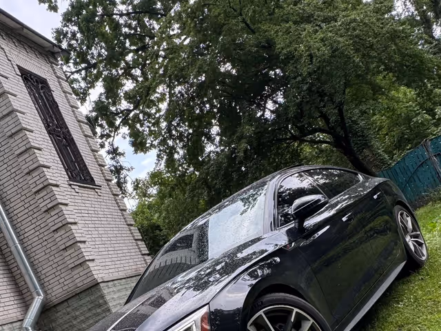 Audi A5 - фото 1