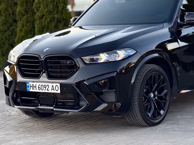 BMW X5 - фото 3