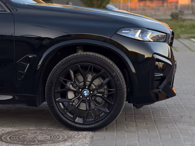 BMW X5 - фото 5