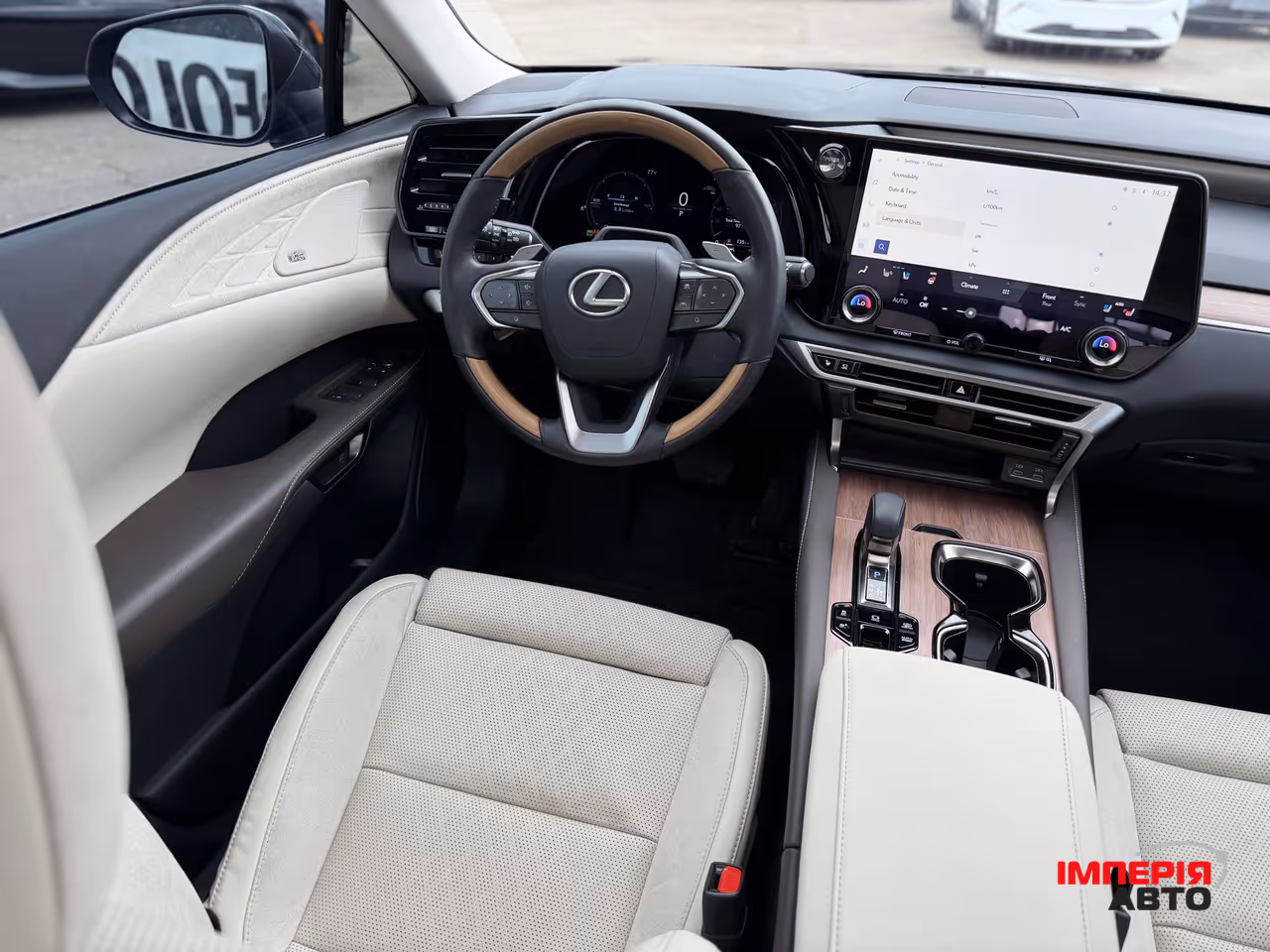 Lexus RX - фото 13