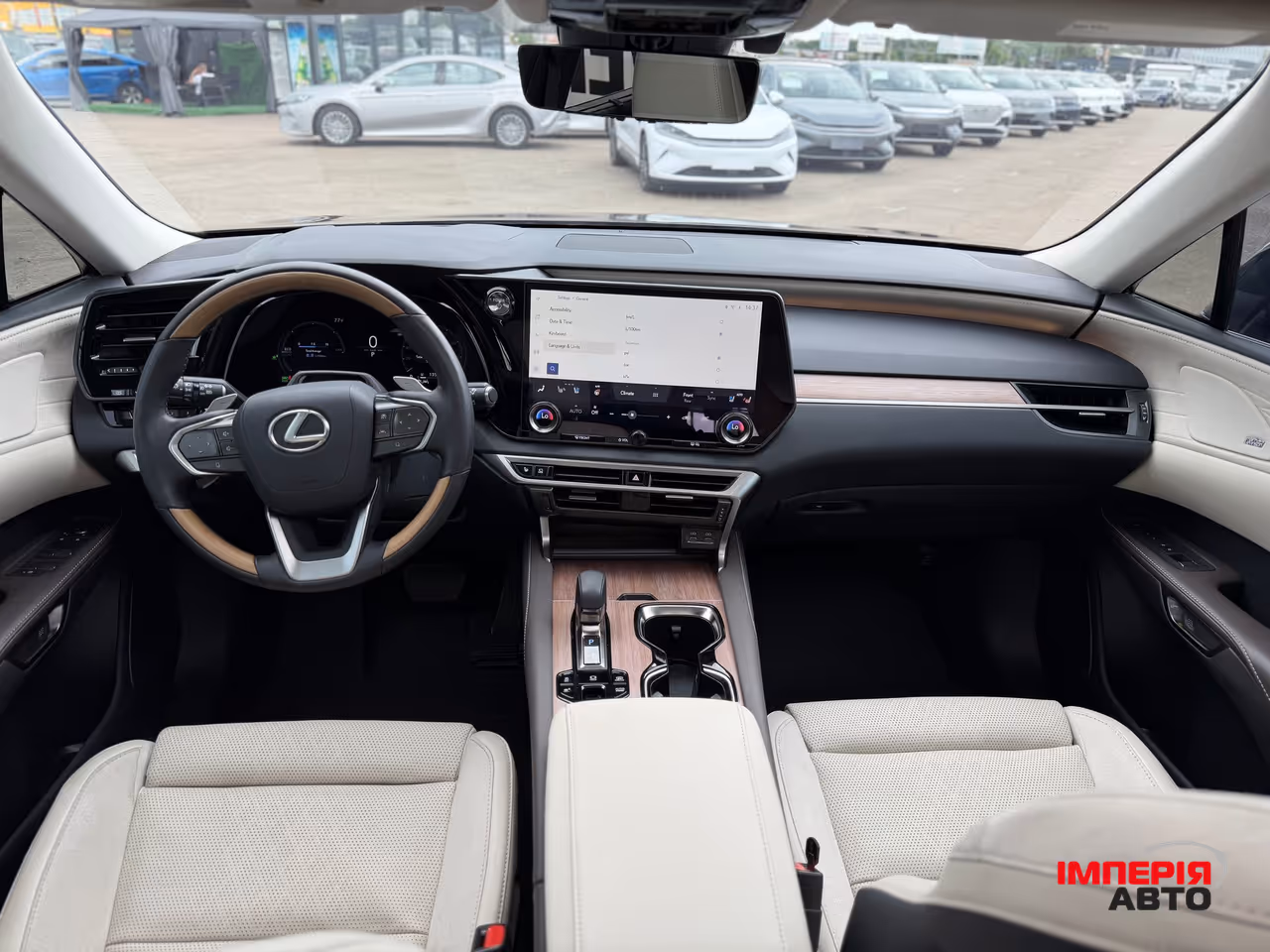 Lexus RX - фото 14