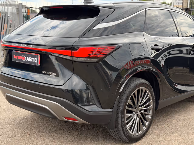 Lexus RX - фото 5