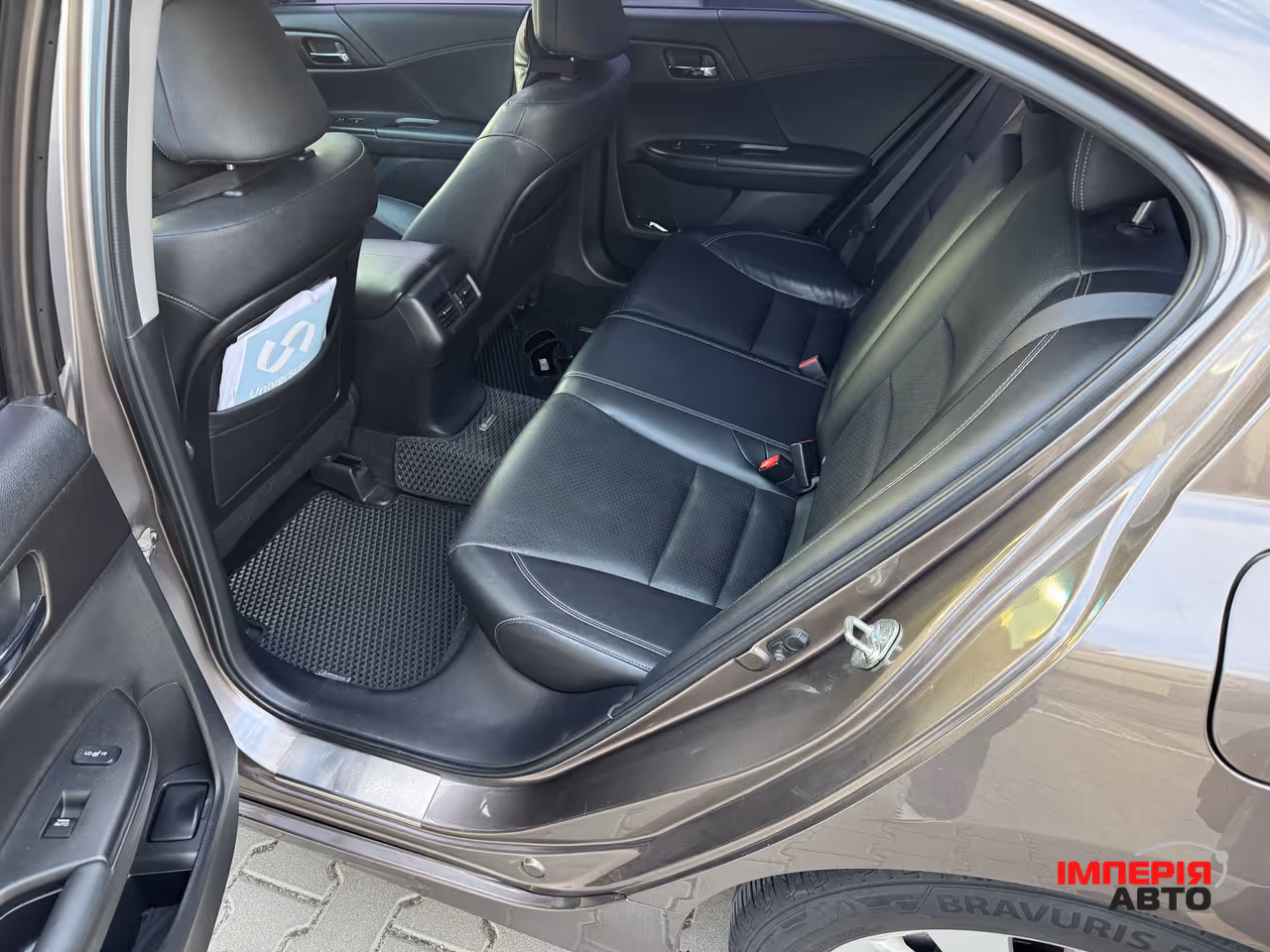 Honda Accord - фото 9