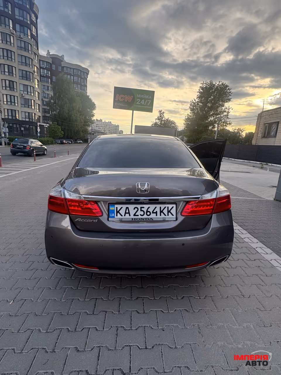 Honda Accord - фото 2