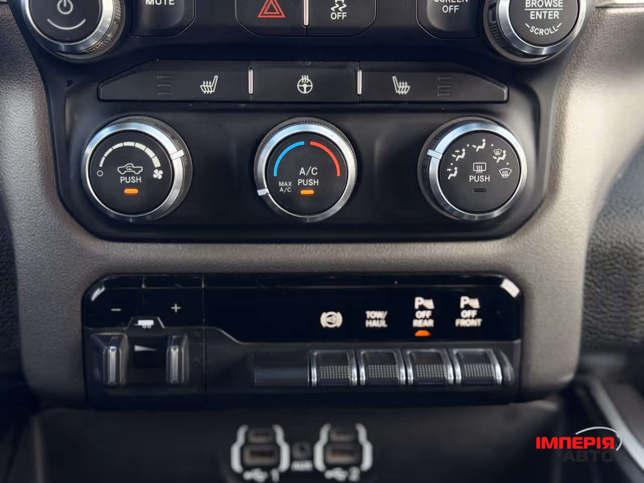 Dodge RAM - фото 9