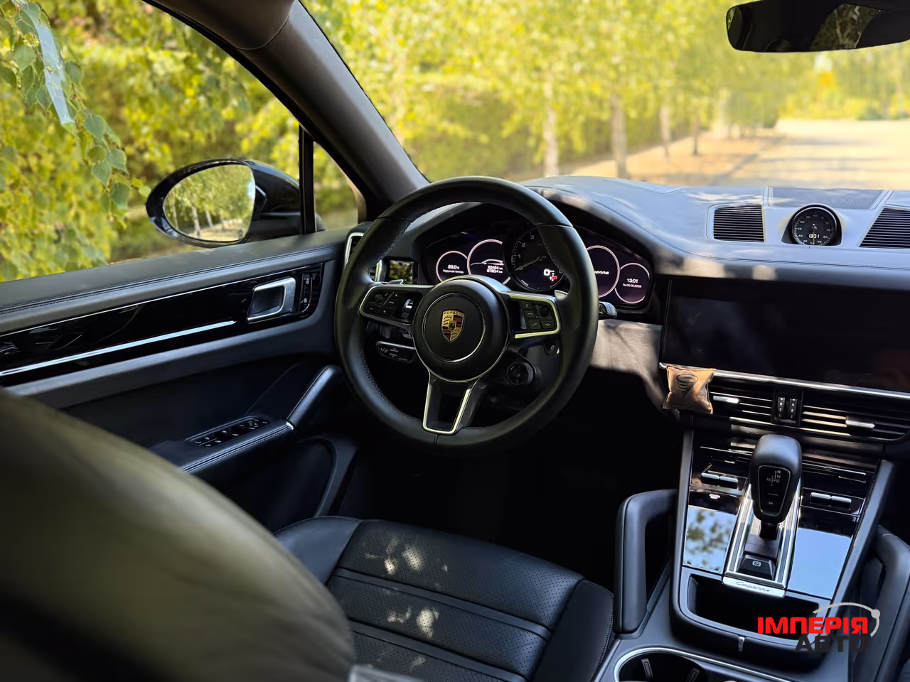 Porsche Cayenne - фото 33