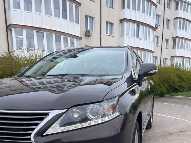 Lexus RX - фото 2